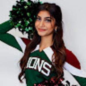 Meet your Posher, Minaahil